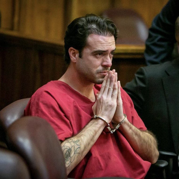 FebreLatina's tweet photo. Após quase quatro anos de prisão, Pablo Lyle ganhou a concessão perdida por sua defesa e ganhará liberdade no dia 29 de Dezembro deste ano. https://t.co/m6oYFdb5sO