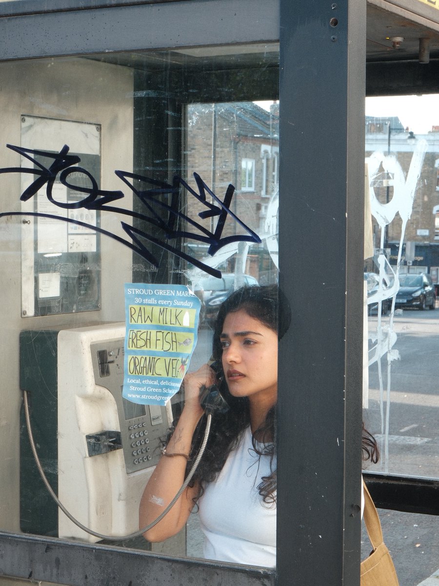 HydTimes's tweet photo. Actor and digital creator Ahilya Bamroo shares glimpses of her vibrant London trip.
(Ahilya Bamroo, London travel, UK vacation, digital creator, actor, travel diaries, London trip)
#AhilyaBamroo #LondonDiaries #TravelVibes #LondonCalling #UKVacation #CreatorLife https://t.co/bAhHveTeUt