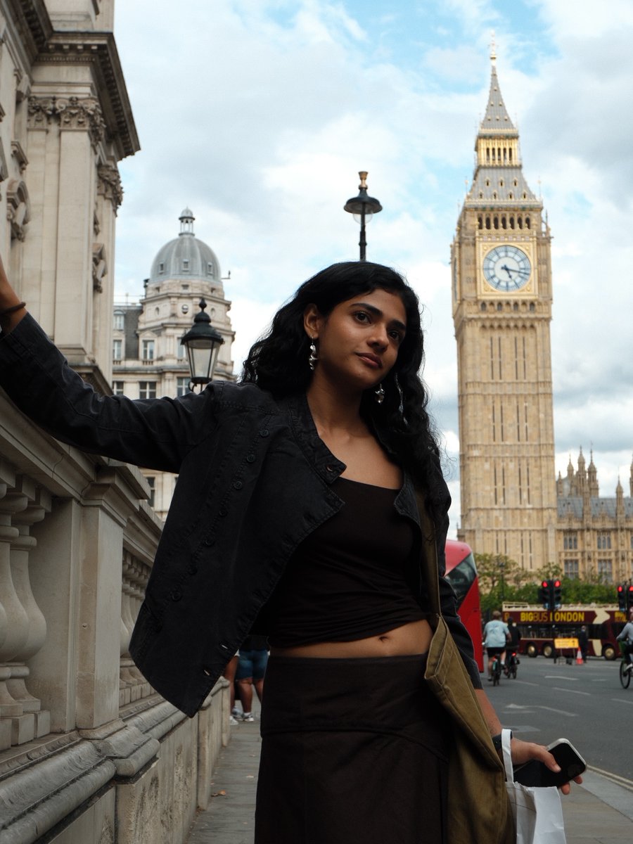 HydTimes's tweet photo. Actor and digital creator Ahilya Bamroo shares glimpses of her vibrant London trip.
(Ahilya Bamroo, London travel, UK vacation, digital creator, actor, travel diaries, London trip)
#AhilyaBamroo #LondonDiaries #TravelVibes #LondonCalling #UKVacation #CreatorLife https://t.co/bAhHveTeUt