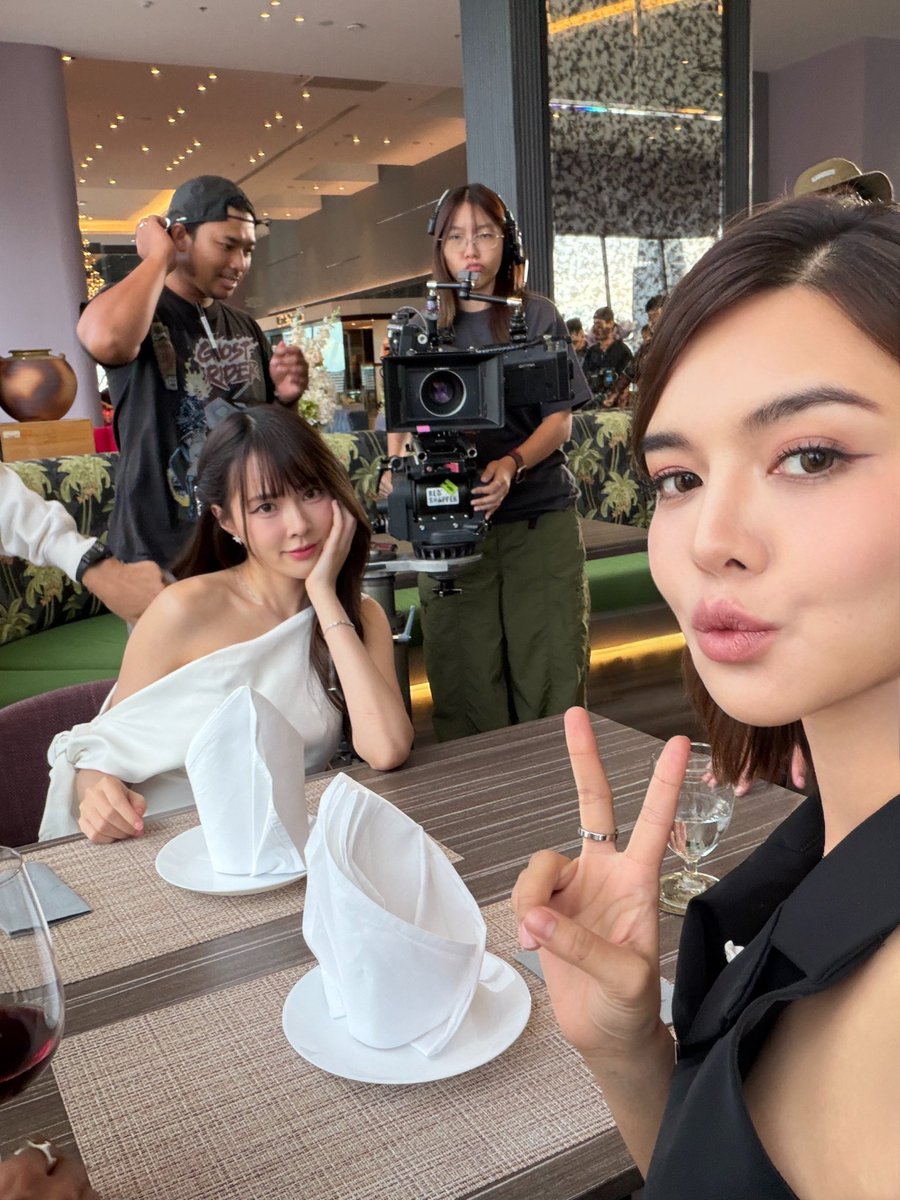 yinganada's tweet photo. วันนี้ยาวๆคับ 
#BuyMyBossQ6 https://t.co/fbS13h28h0