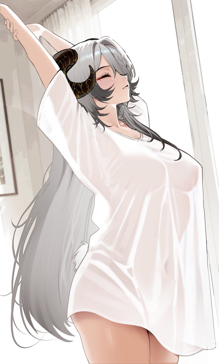 Cieluscian's tweet photo. New commission!

OC: Justine
Artist: @zeragoes97

#CieluOC https://t.co/K5nAsxNEdw