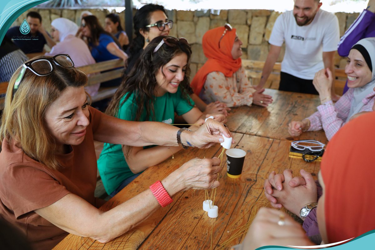 WomenNowLebanon's tweet photo. لأننا نؤمن بأنّ طاقتنا النفسية والمهنية هي الخطوة الأولى لنتمكّن من الاستمرار وتقديم الأفضل لمجتمعنا... خصّصنا يوماً للرعاية الذاتية وبناء القدرات؛ وتشاركنا اللعب والتفريغ النفسي لتعزيز روابطنا كفريق واحد. ✨
#womennow #oneteam #staffcare #bond #capacitybuilding https://t.co/4WxnTtDC7c