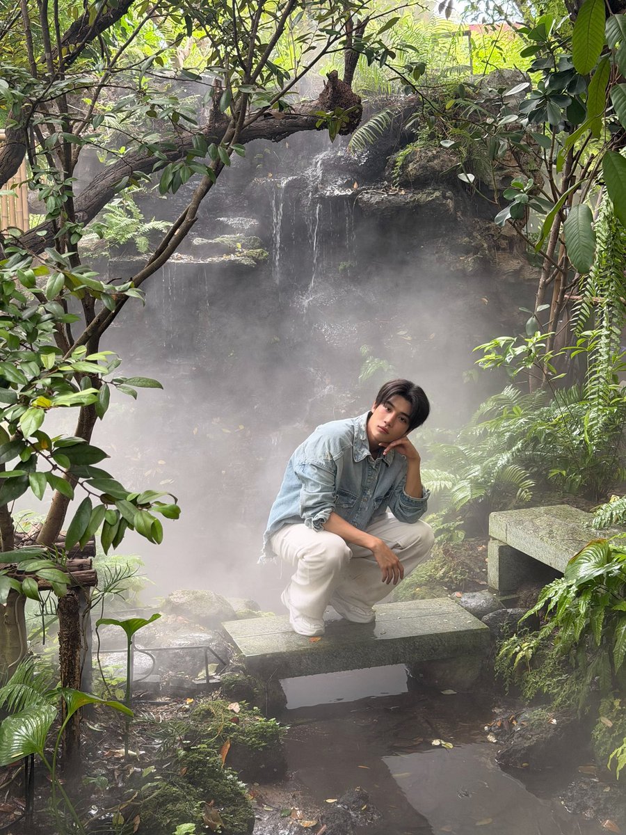 BLUEHEART_CH's tweet photo. หล่อรักธรรมชาติ ชอบครับ 

#ongsacelcius https://t.co/1o9K2GVluH