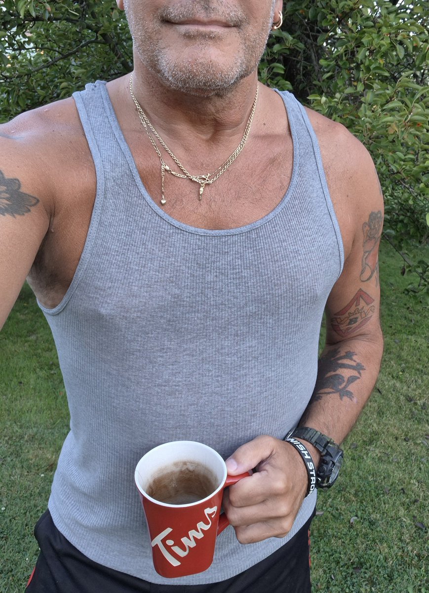 now_winning's tweet photo. Good Morning...
Def CoffeeTime~Again ☕️🌳🍃☀️
½ way to the weekend..We Got This!
No Looking 👓 Back! #GoGetEm
 #LFGBaby👊 #SlaydaDay⚔️🛡⚔️ 
#WednesdayMotivation https://t.co/oYGGyxrJEG