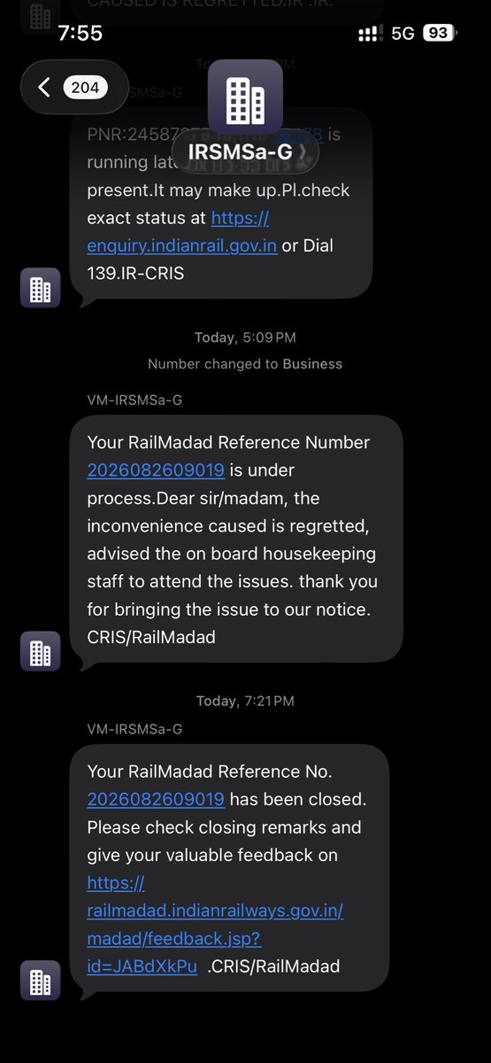 disha_agrawal56's tweet photo. I received another message stating that the complaint had been closed.
How can a passenger complaint be closed without the issue actually being addressed?
@RailMinIndia @RailwaySeva @IRCTCofficial https://t.co/PxZALzB7tl