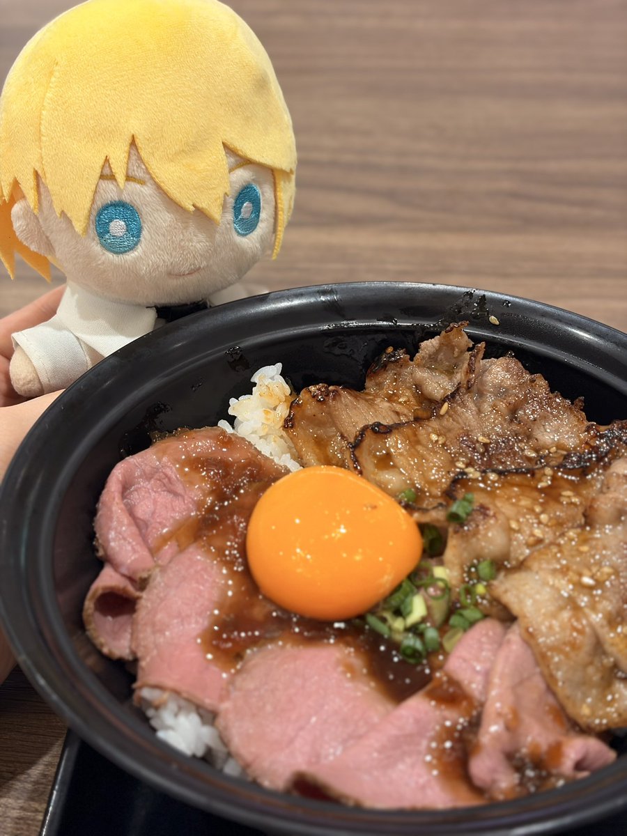 kio_st_18's tweet photo. 天真ぬい、今日のご褒美お夕飯だよ https://t.co/ustgiWY70i