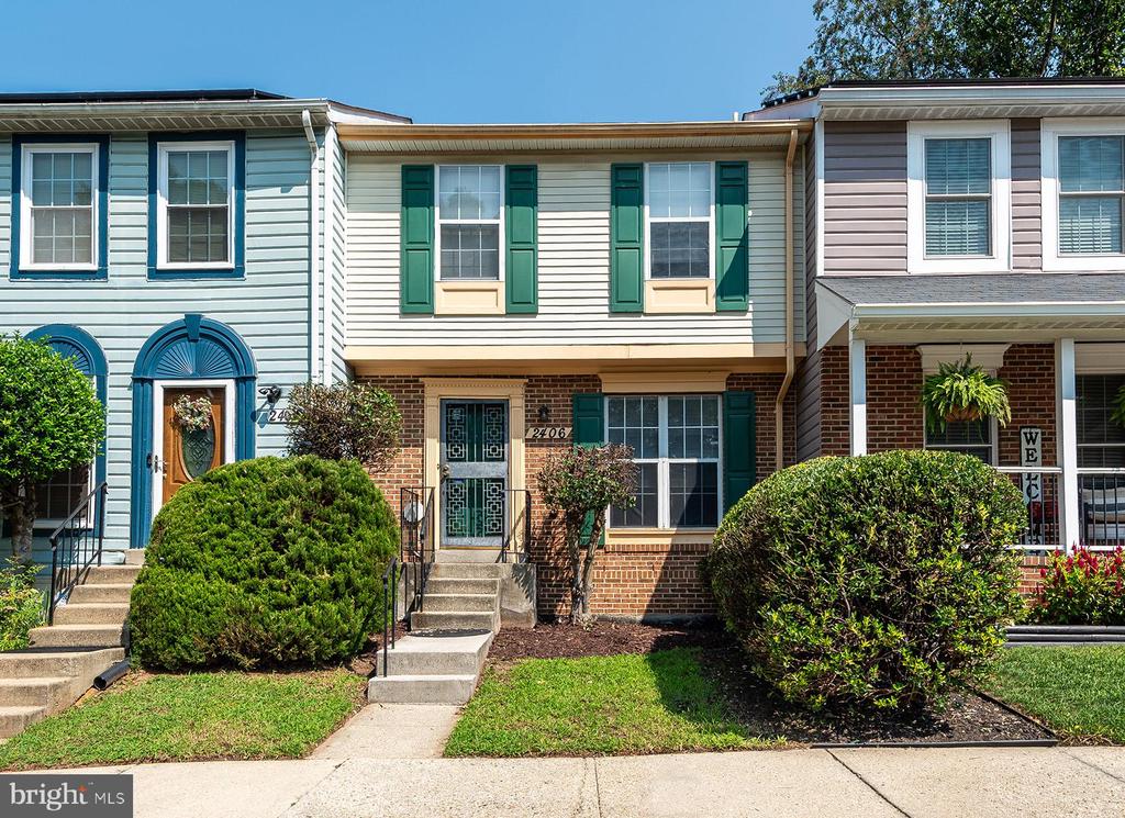 robalexii's tweet photo. You won't find a better deal! Take a look at this newly reduced listing in Bowie/Tri-County.
- Robert L . Alexander II (Rob), ABR®, MRP® ##5009171 with Weichert, Realtors® - Blue Ribbon Bowie
- Contact me at 301.221.3940 https://t.co/0xyMNu2lwC