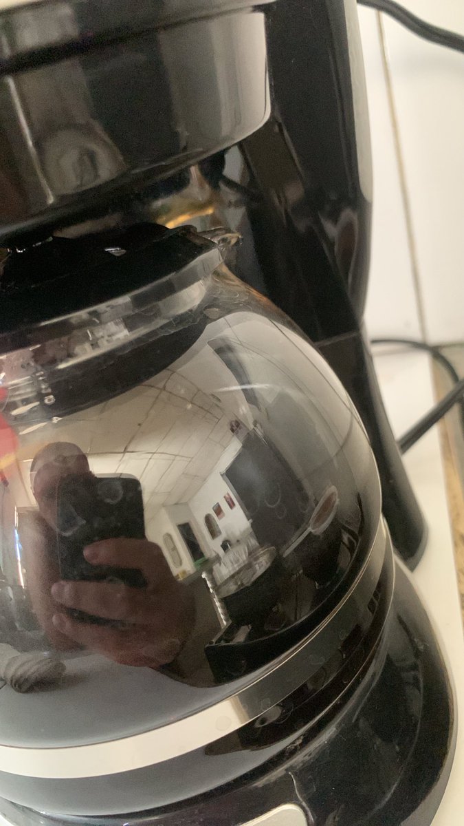 Henve__'s tweet photo. Felicidad para iniciar el día…

¿Qué café usan ustedes? ☕️ https://t.co/kfeBzurKqn