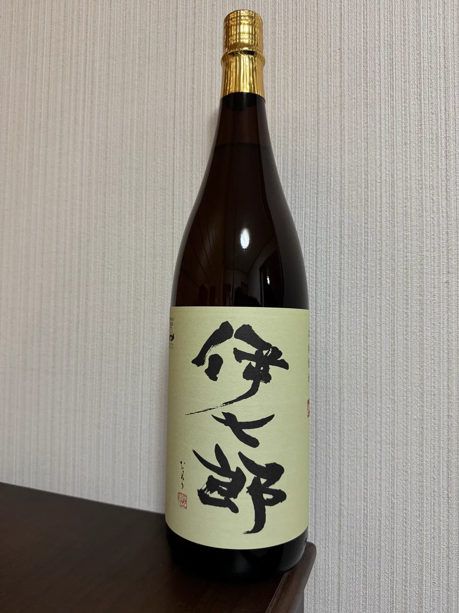 伊七郎焼酎 4.5リットル 専用箱入り 伊七郎焼酎 4.5リットル 専用箱入り 株式会社伊七郎＞鹿児島の本格芋