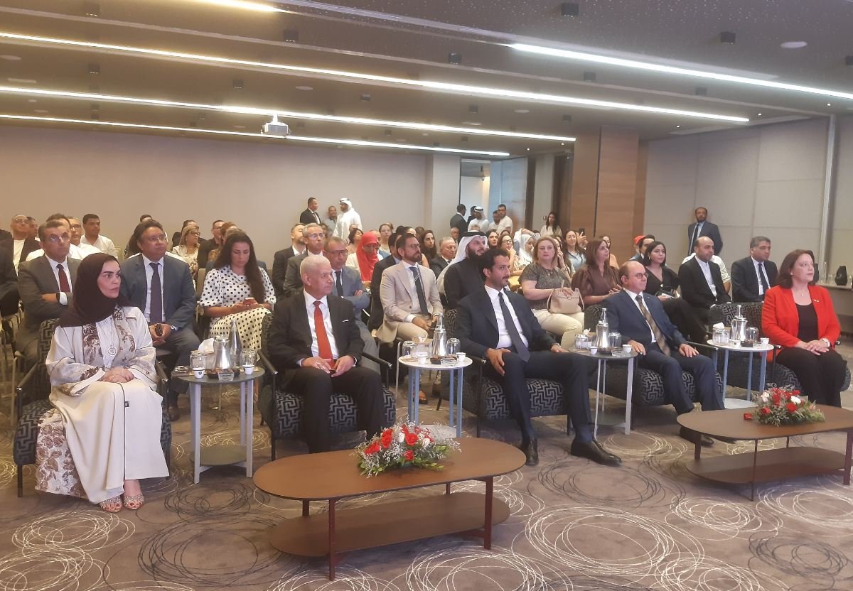 AseellSelim's tweet photo. 🇹🇳🤝🇦🇪 تفتح العلاقات التونسية الإماراتية آفاقاً واعدة لمزيد من التعاون الاقتصادي والاستثماري، وتبرز الزراعة كأحد أهم القطاعات القادرة على دفع الشراكة نحو مستويات أوسع، من خلال تبادل الخبرات والتقنيات الحديثة. https://t.co/aU0bkYfKor