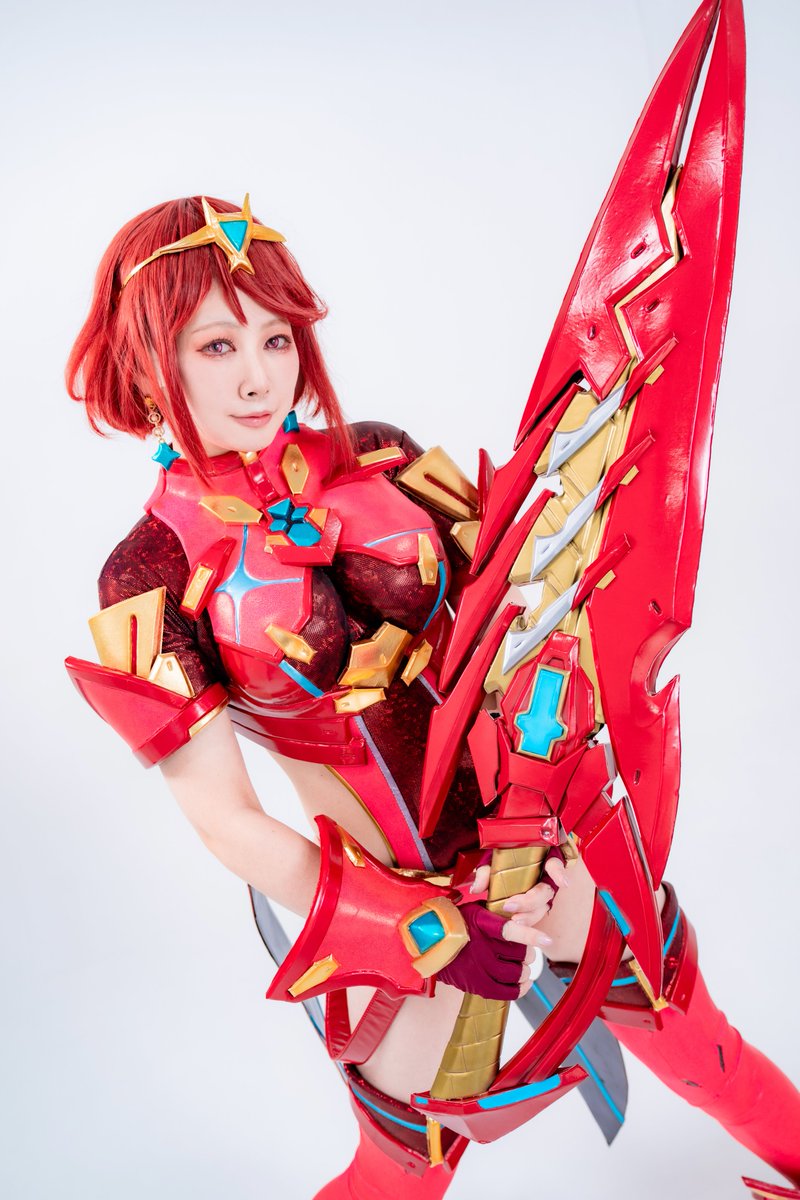 Hanon_3737's tweet photo. Cosplay  

ゼノブレイド２ 
ホムラ🔥Pyra

📸@markmakoto1 
#XenobladeChronicles２ https://t.co/I0BlmVfjnZ