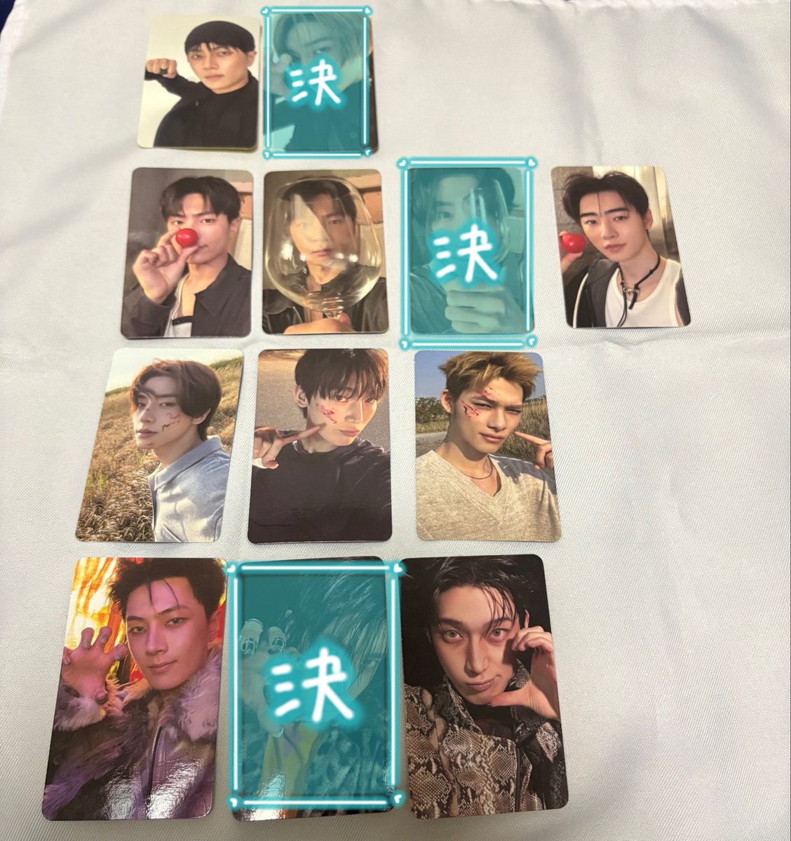peace_won_'s tweet photo. ENHYPEN 交換　the sin:bliss 封入トレカ　ENGENE ver.

譲→画像①アルバムトレカ
　　画像②ENGENE ver.トレカ
　（ジェイ、ジェイク、ソンフン、ソヌ、ニキ）

求→画像③求のもの

郵送での交換希望です📮

#ENHYPEN交換 https://t.co/I33rVC5AWX