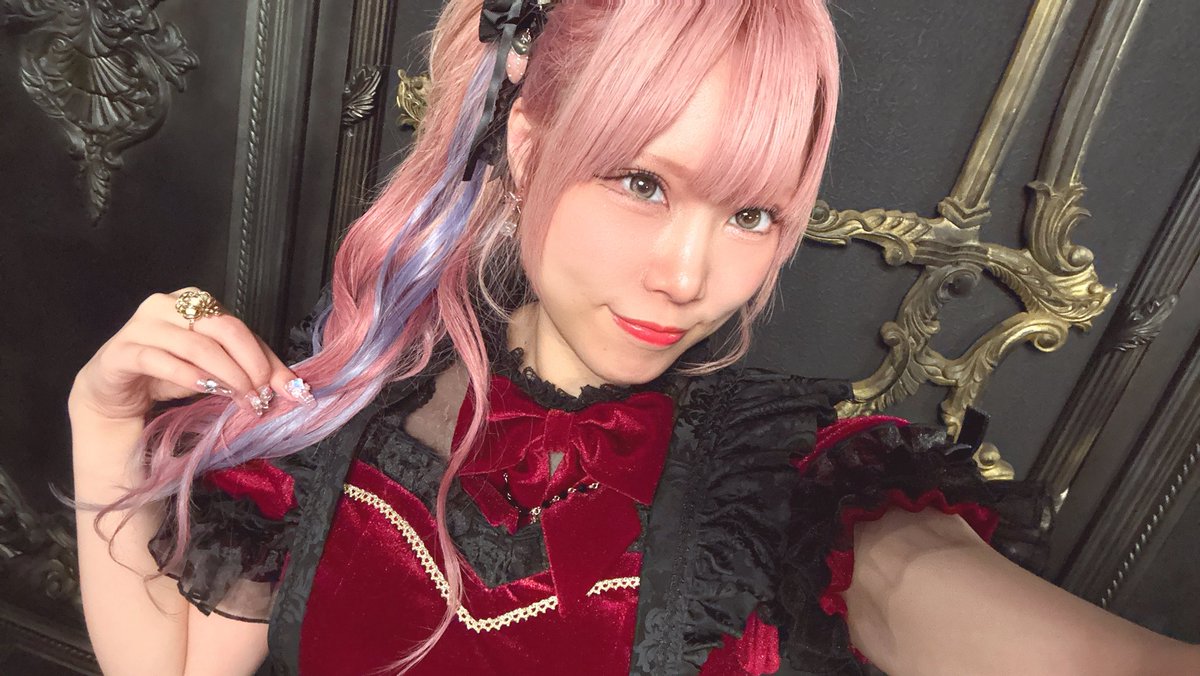 zeNon_projectZ's tweet photo. リリイベの当落出ました、、、！！
結果どうだったかな、、◟( ᵒ̴̶̷̥́ ·̫ ᵒ̴̶̷̣̥̀ )❔

当選倍率3倍を超える超超超大盛況で本当に本当に嬉しいです！みんなありがとう😭🤍
みんなの応援の力が私に自信を与えてくれて、まっすぐ前を向いて頑張れてます🤍

絶対別の地域でも絶対やるので、もう少し発表まで待っててね！

払い忘れたらキャンセルなるから気をつけてー！！！！！！
