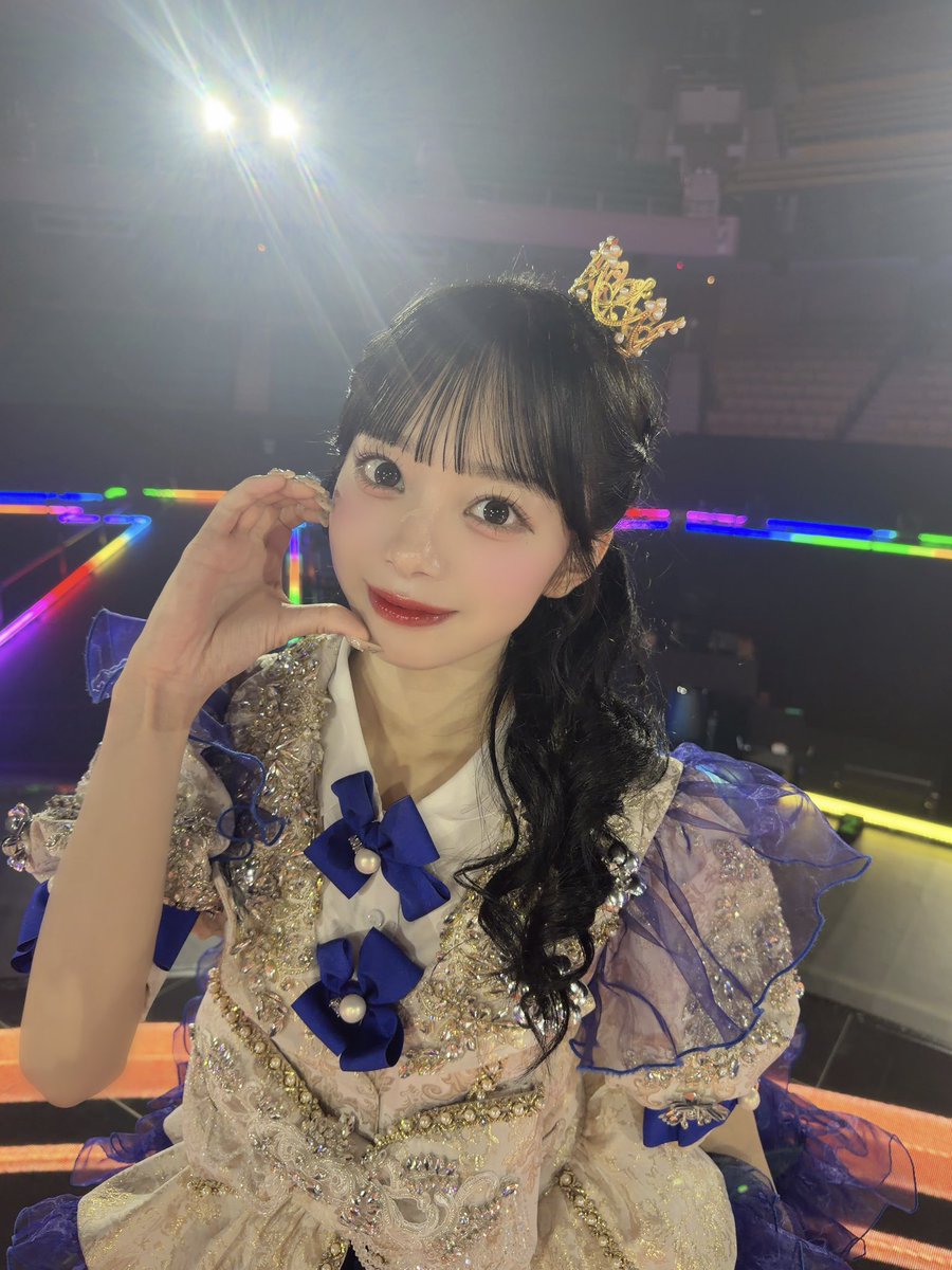 ayano_cs0526's tweet photo. 2nd ANNIVERSARY LIVE 2026
「8TREASURES」日本武道館 ‧⁺ ⊹

DAY2ありがとうございました！！！

360°溢れる幸せがいっぱいで、
きゅーてすとに包まれた日本武道館！
またみんなと忘れられない忘れたくない
大切な思い出が紡がれました💌♡

きゅーすとデビューが決まった時に、
みんなで口を揃えて 夢は武道館!! って
きゅーてすとのみんなも
その想いを大切に受け取ってくれて、

みんなとの初めての夢は
ずっとずっと日本武道館で、

その夢を叶えられる事ができました！

いつもそばに居てくれる
大切で大好きなきゅーてすとのみんな
きゅーすとと出逢ってくれて
見つけてくれて、好きになってくれて、
本当に本当に！！！ありがとう！！！

この先もずっと大切な宝物のみんなと
いっしょに居られたらすごく幸せだし
みんなの毎日を少しでもきゅーすとが
支えられたら嬉しいです！！！💭♡

大好きだよーーー！！！！！

改めまして、きゅーすと2周年！
そして！！！日本武道館公演！！！
本当にありがとうございました！✨

3年目もよろしくお願いいたします！