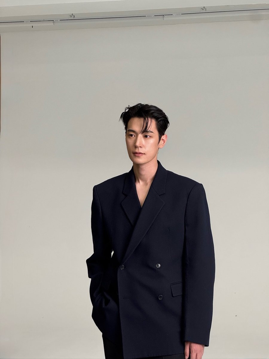 suam_star's tweet photo. 260826 λ°μν¨ IG
π³
#λ°μν¨ #parkseoham #npio
#λ°μν¨ν¬λ―Έν
2026 https://t.co/lIy9vJoHpt
