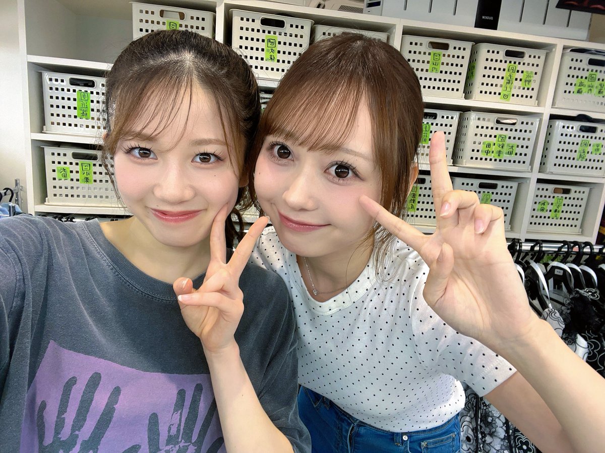 mayuu_masai0301's tweet photo. #夢のポップスター公演
初日ありがとうございました〜♪

ずっきーさんのポジションでした🎀
結構緊張したけど楽しかった！(๑˃̵ᴗ˂̵)//💛

これでまた全部の公演に出れるようになりました！！好きishもセンターでした！😮 https://t.co/IrV7r9QGV8