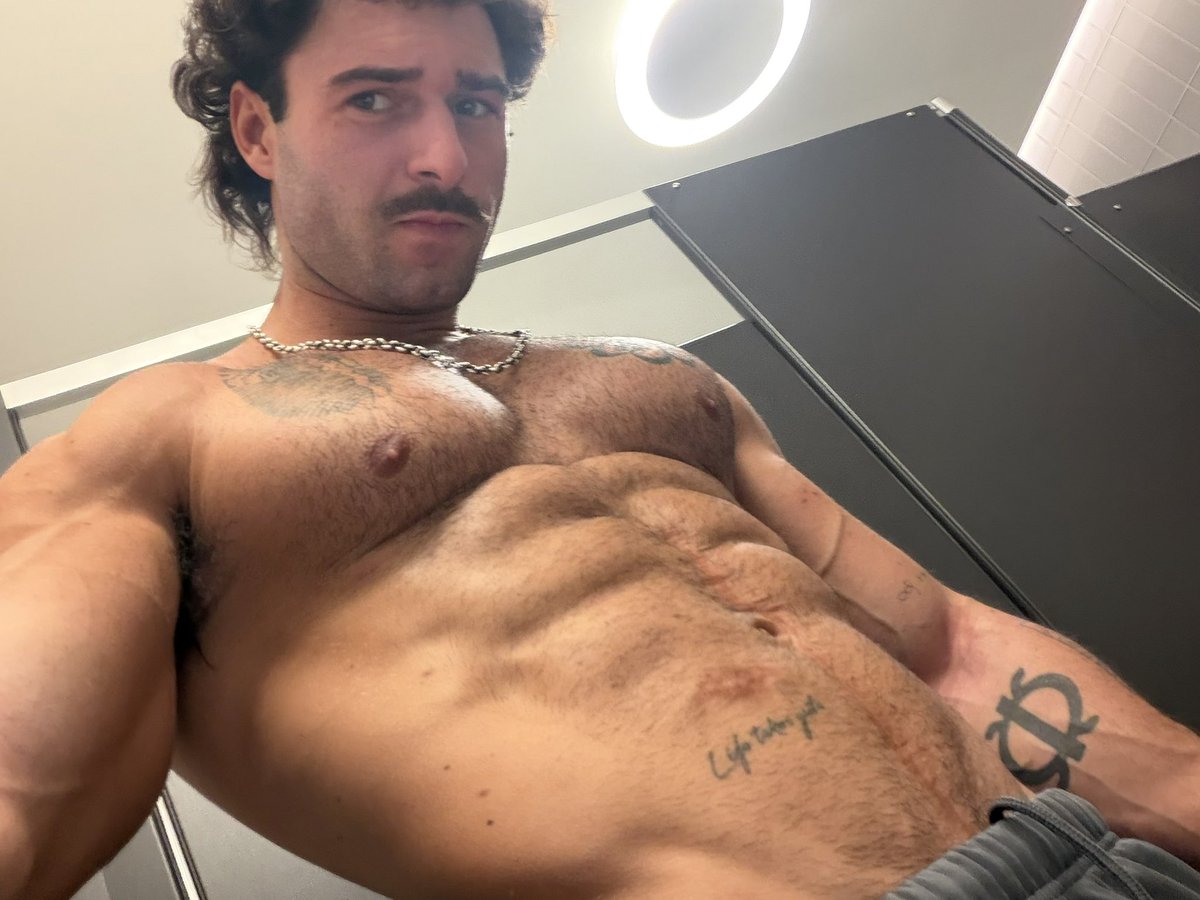 kylegoesgym1's tweet photo. How will you serve me today https://t.co/IWoOHh6eZI