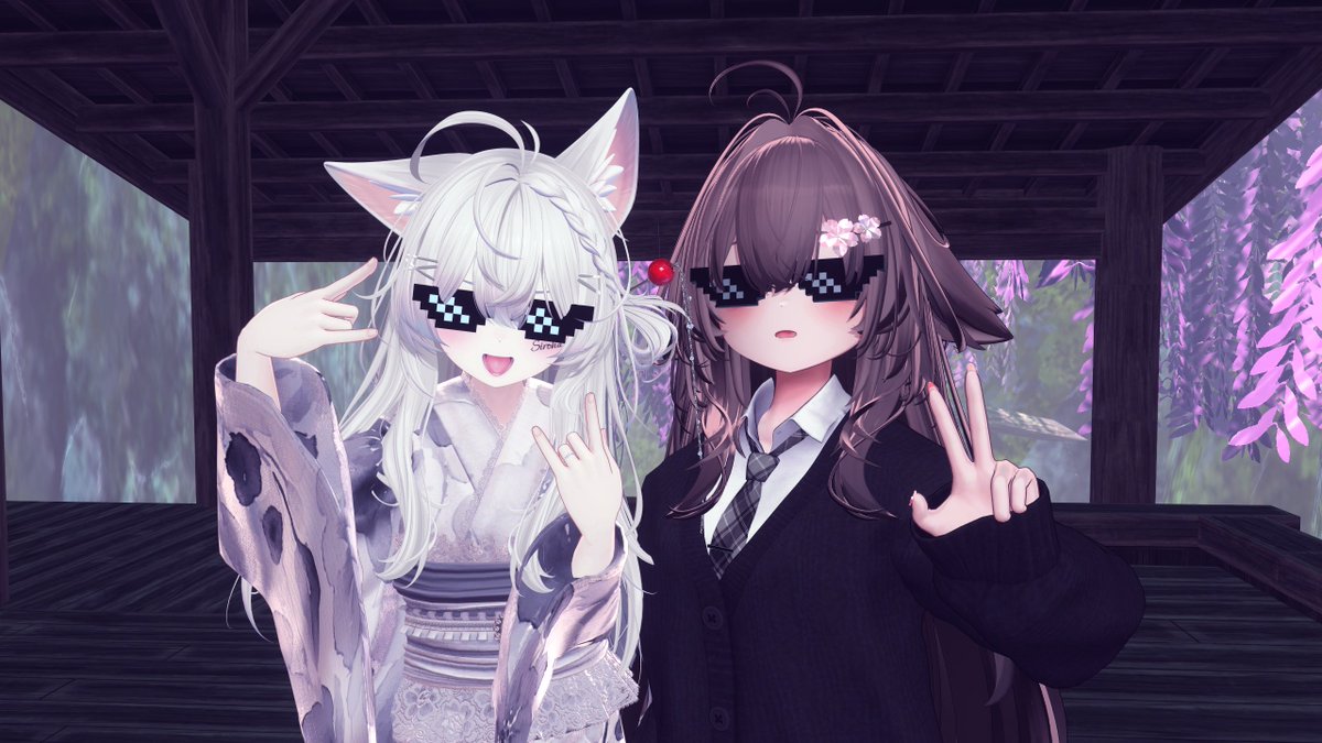 At_VRC's tweet photo. 同じ🕶️つけてる人に遭遇したお写真 https://t.co/C9oLrnSAXm