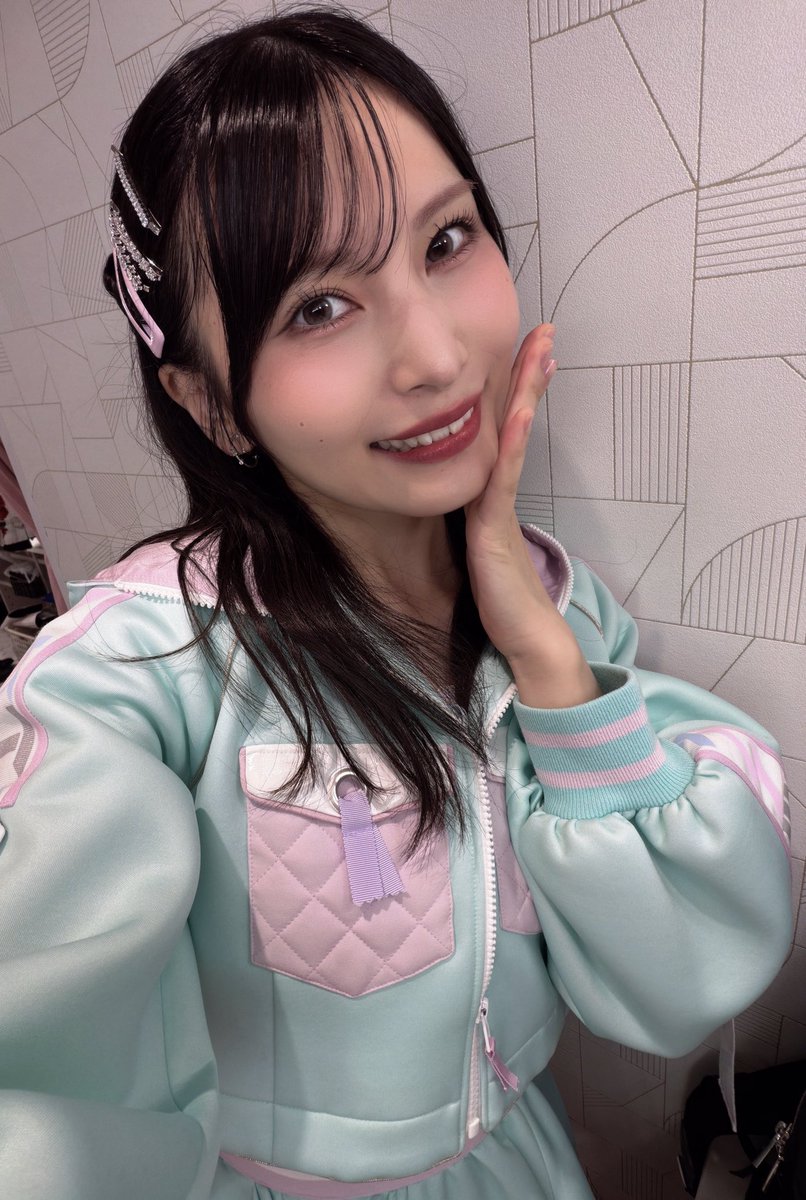 seina_fuku48's tweet photo. #夢のポップスター公演 初日🥺✨
みんなで楽しくよく頑張りました
コールの大きさにテンションも上がって、緊張もあったけどすごく幸せな時間でした💐
ユニットは涙の湘南、思い出す度につらくなるで
新しい挑戦もあって、ここからさらに憧れのポップスターになれるように頑張ります！ありがとう！ https://t.co/Z5NTiR9HZQ