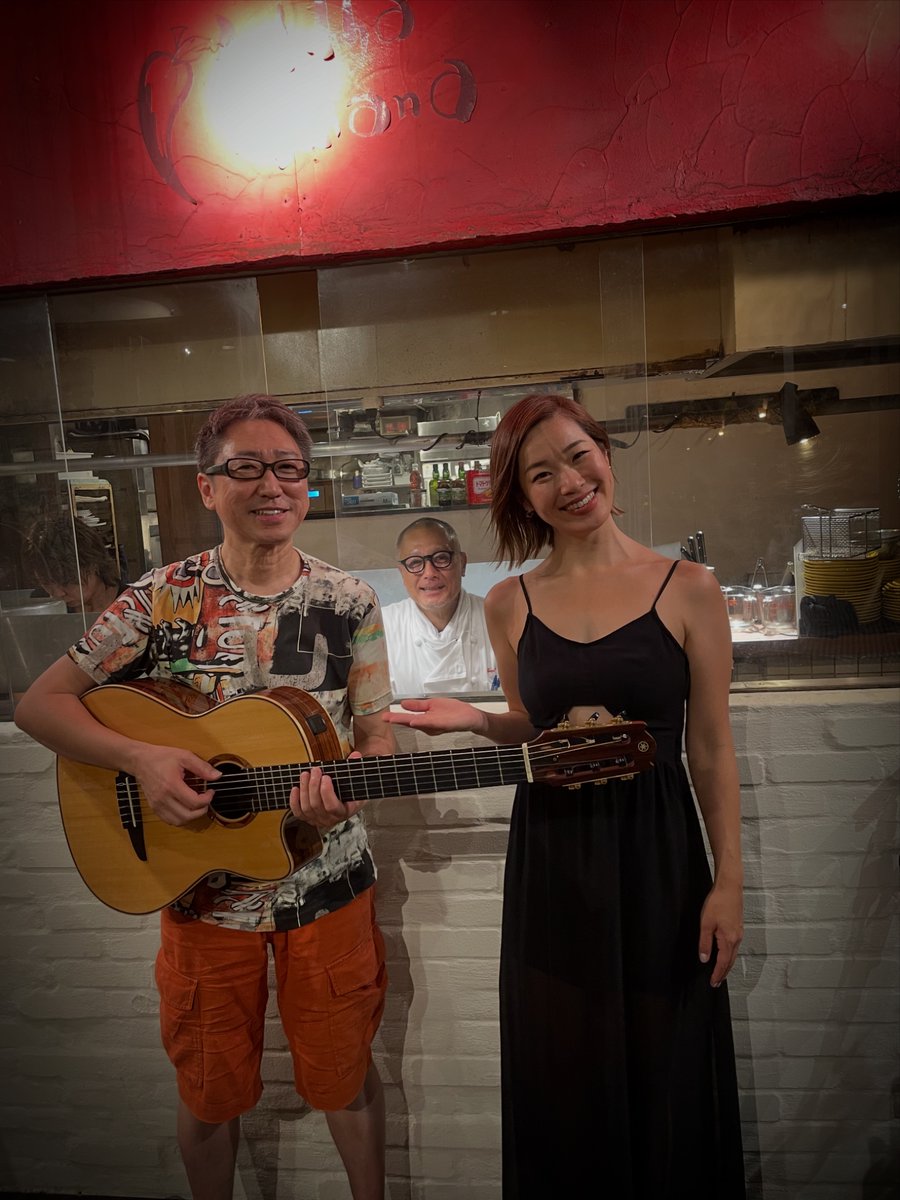 atamusic2012's tweet photo. 8/26カフェフーケataライブでした🎤
お集まりのたくさんの皆様ありがとうございました🥹♥️

次回は
9/18(金)、10/9(木)、11/6(金)、12/25(金)
決まっております✨✨ https://t.co/v3C18Ccbmn