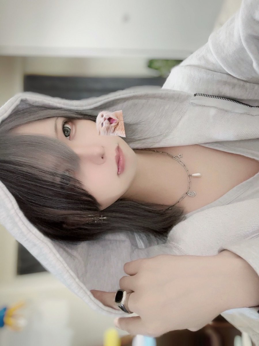 _____S__remonn's tweet photo. 君に因数分解 妄想で公式展開 #自撮り界隈 https://t.co/l29mkXnuyA