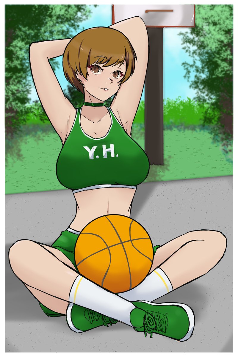 in2naps's tweet photo. basketball with Chie #Persona https://t.co/oW1OI8CF7D