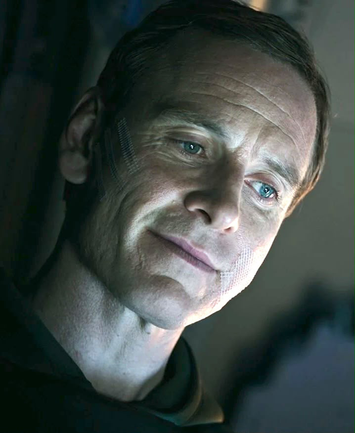 dailypop__'s tweet photo. Ridley Scott confirme qu’un troisième préquel de ‘ALIEN’ est en préparation.

Le film reprendra l’histoire de David (Michael Fassbender) alors que l’androïde crée un nouveau monde pour lui-même : « Les IA peuvent dérailler. Si c’est le cas, c’est comme une bombe. »

(via Times) https://t.co/9MmuWYOx9U
