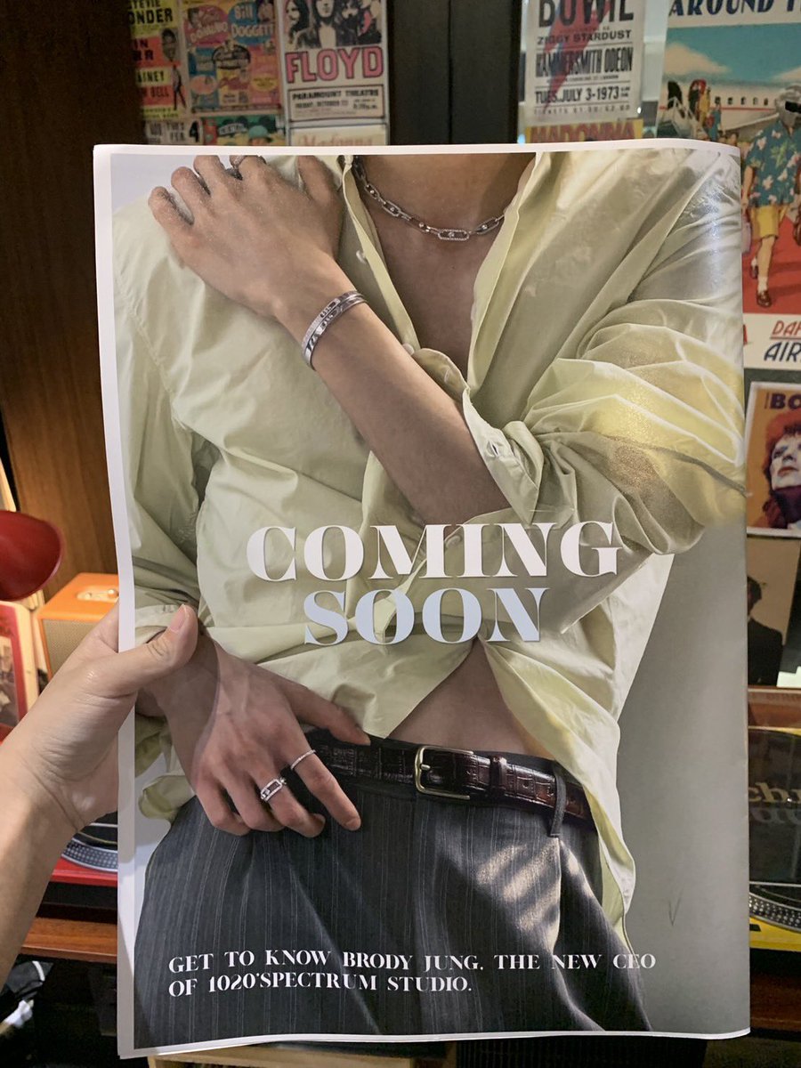 SPECTRUMSSTUDIO's tweet photo. 𝘉𝘦𝘵𝘸𝘦𝘦𝘯 𝘵𝘩𝘦 𝘳𝘢𝘤𝘬𝘴, 𝘣𝘦𝘩𝘪𝘯𝘥 𝘵𝘩𝘦 𝘴𝘤𝘦𝘯𝘦𝘴, 𝘴𝘰𝘮𝘦𝘸𝘩𝘦𝘳𝘦 𝘣𝘦𝘵𝘸𝘦𝘦𝘯 𝘢𝘯𝘥 𝘶𝘴.📰

; https://t.co/SB4sq5mEXi

#sungchanbin #sunjeongz
#1020spectrumscb https://t.co/4PZxUymdpb