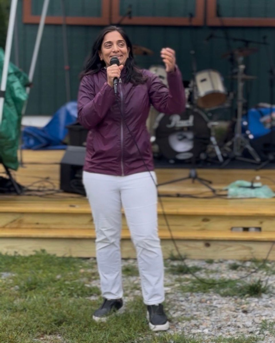 Karishma4Senate's tweet photo. We are all together in this fight for our workers, our families, and our children. Join us and let’s reclaim people’s power. #nhpolitics #nhtok #suncookrivercamp https://t.co/xS37UTEDjz