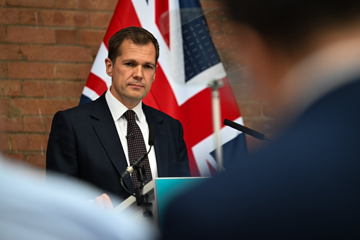 reformparty_uk's tweet photo. Today, Robert Jenrick set out our plan to back entrepreneurs in Britain. 

This is our contract with small business. 👇 https://t.co/5mi6giEhdW