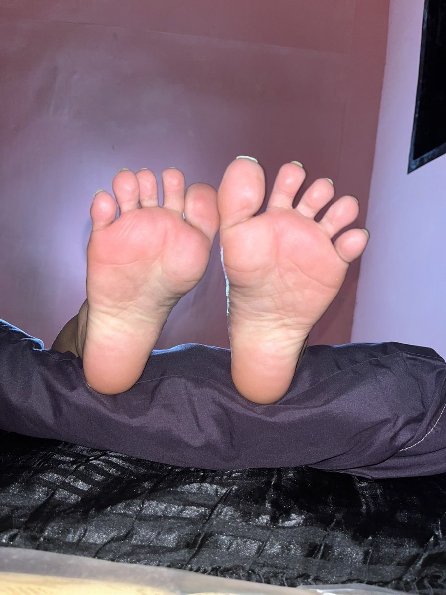 rzfeetsoles's tweet photo. @rt_feet 😌 https://t.co/PmByeIJLCc
