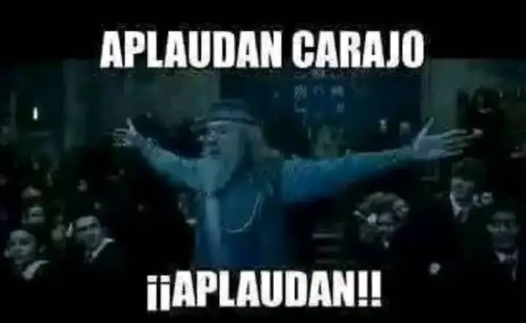 pau_fcco's tweet photo. Apláudanme hoy si llegué pronto a mi primera clase https://t.co/I2MTY3AbsH