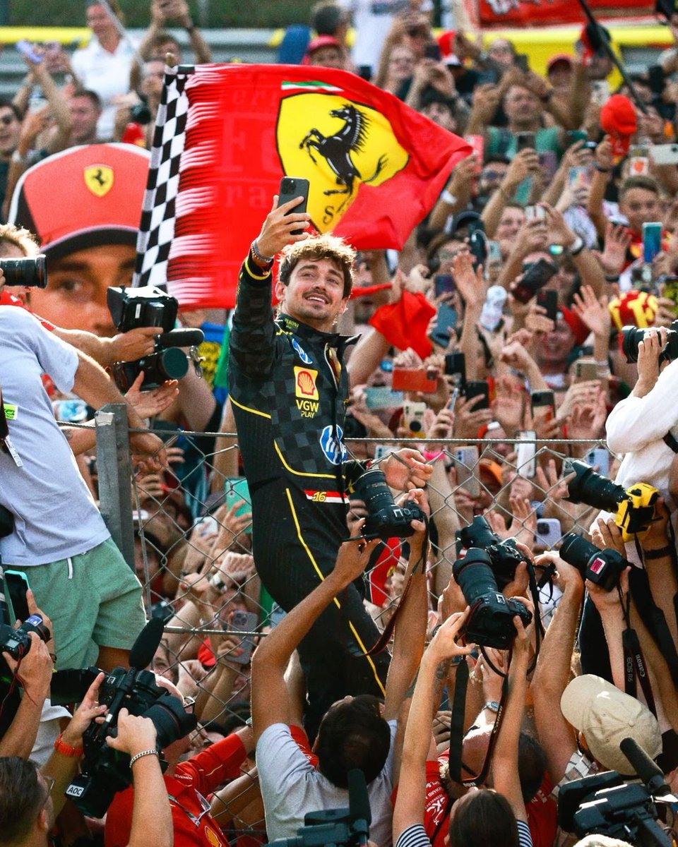 manya_heree's tweet photo. “Leclerc out” HE IS Ferrari. https://t.co/lM5iHVsJcg