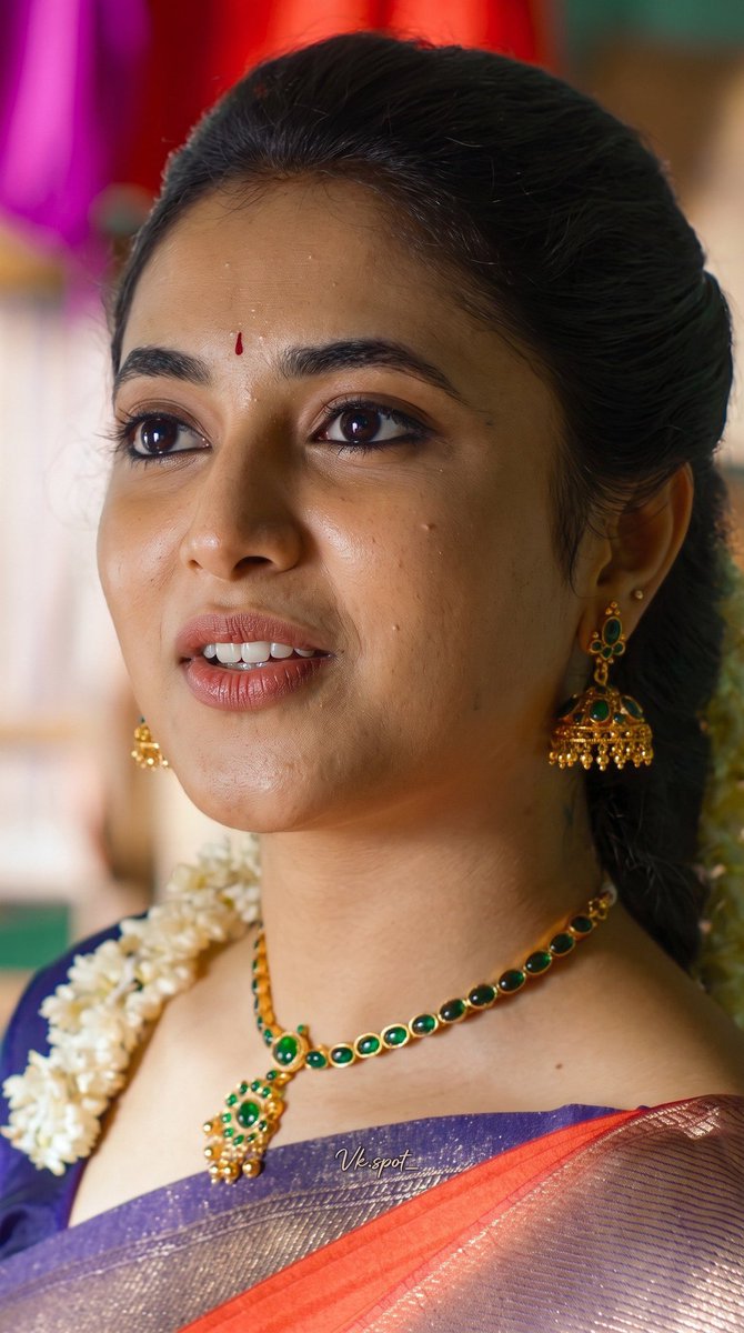 gayu_cutee's tweet photo. #PriyankaArulMohan https://t.co/4IETK9D6bp