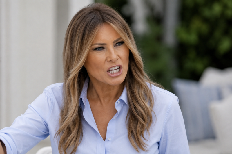 SoapCrushWorld's tweet photo. Melania Trump Reportedly Clashes With Donald Over Close Assistant Natalie Harp
More details: https://t.co/SBaPMiujSs
#MelaniaTrump #DonaldTrump #NatalieHarp #TrumpMarriage #FirstLady #WhiteHouse #CelebrityNews #TrumpFamily #PoliticalGossip
Melania Trump's tense body language at the Freedom 250 Grand Prix sparked speculation about trouble in the Trump marriage.
• Sources claim Melania refused to appear with Trump if aide Natalie Harp was present.
• Harp's closeness to Trump reportedly left Melania deeply upset.
• The White House has not commented.