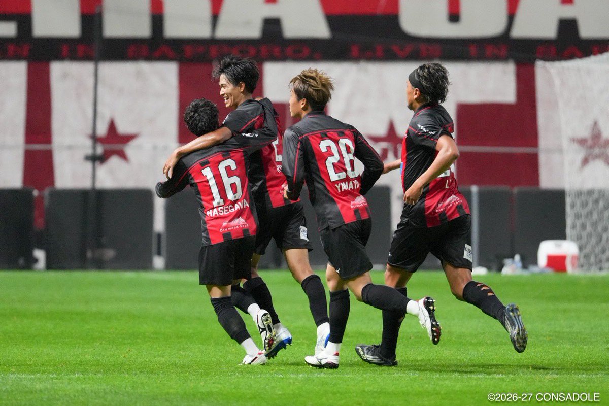 consaofficial's tweet photo. 平日ナイターにも関わらず、本日も熱い応援をいただき、誠にありがとうございました。

土曜日のリーグ戦で、借りを返すことができるよう、準備を進めます。

#consadole #コンサドーレ https://t.co/I8o6ApEPa4