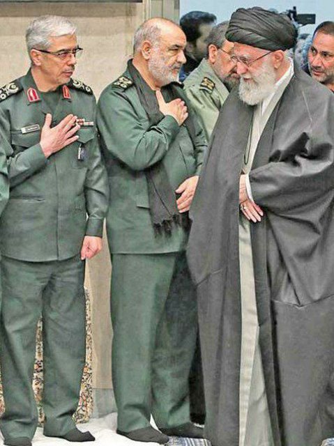 khadem_shohada9's tweet photo. نه عزیزان به دلتنگی شما نمی‌توانیم عادت کنیم!
نمیشود که ‌نمیشود:(🥺💔 https://t.co/ctL5xbPLqe