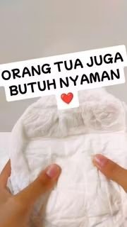 wanerrazurri's tweet photo. Orang tua juga berhak merasa nyaman ❤️

Popok dewasa model perekat &amp; celana, 1 pack isi 10 pcs. Praktis buat kebutuhan sehari-hari dan stok di rumah.

Daripada pas butuh malah panik nyari 😂 mending siapin dari sekarang 🔥 https://t.co/5fBz9EjAGZ https://t.co/WIidvWlJa1