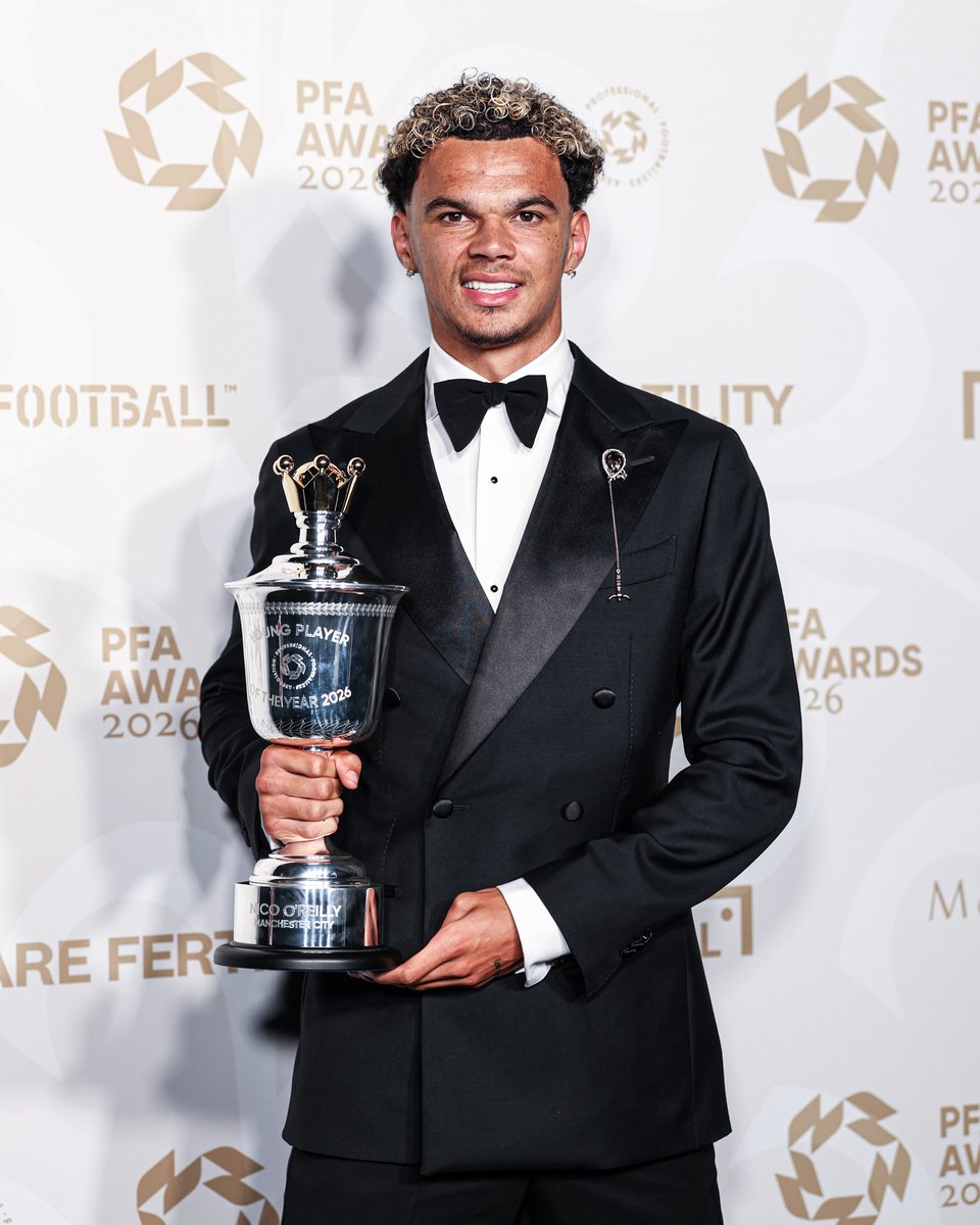 footballontnt's tweet photo. Five of the last six PFA Young Player of the Year winners have come through Man City's academy...

2020/21: Phil Foden
2021/22: Phil Foden
2023/24: Cole Palmer
2024/25: Morgan Rogers
2025/26: Nico O'Reilly https://t.co/oYHUH2w2YX