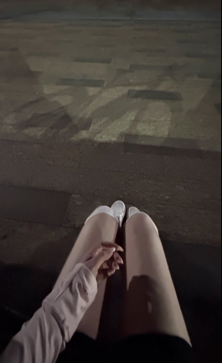 xccubb's tweet photo. 혼자 😓 https://t.co/vzc8tWAKAc