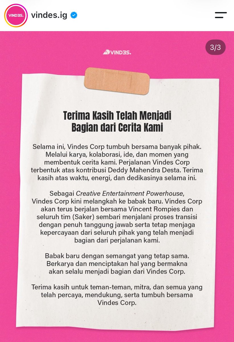 KemangiNews's tweet photo. Loh Desta keluar dari Vindes?? 
Di cancel?

Kenapa tiba tiba banget, padahal kemarin baru aja up video lagu kebersamaannya loh.

Trus kalo desta keluar jadinya Vin doang dong atau jadi VinSol? Vincent Soleh? 😭🙏

Komentarnya sih banyak ya yang menyinggung Desta ini bukan karena dia gak asik atau gimana.

Tapi karena pilihannya di pemilu kemarin ditahun 2024 dan kondisi indonesia yang sekarang.

Masa iya Vincent cancel Desta?