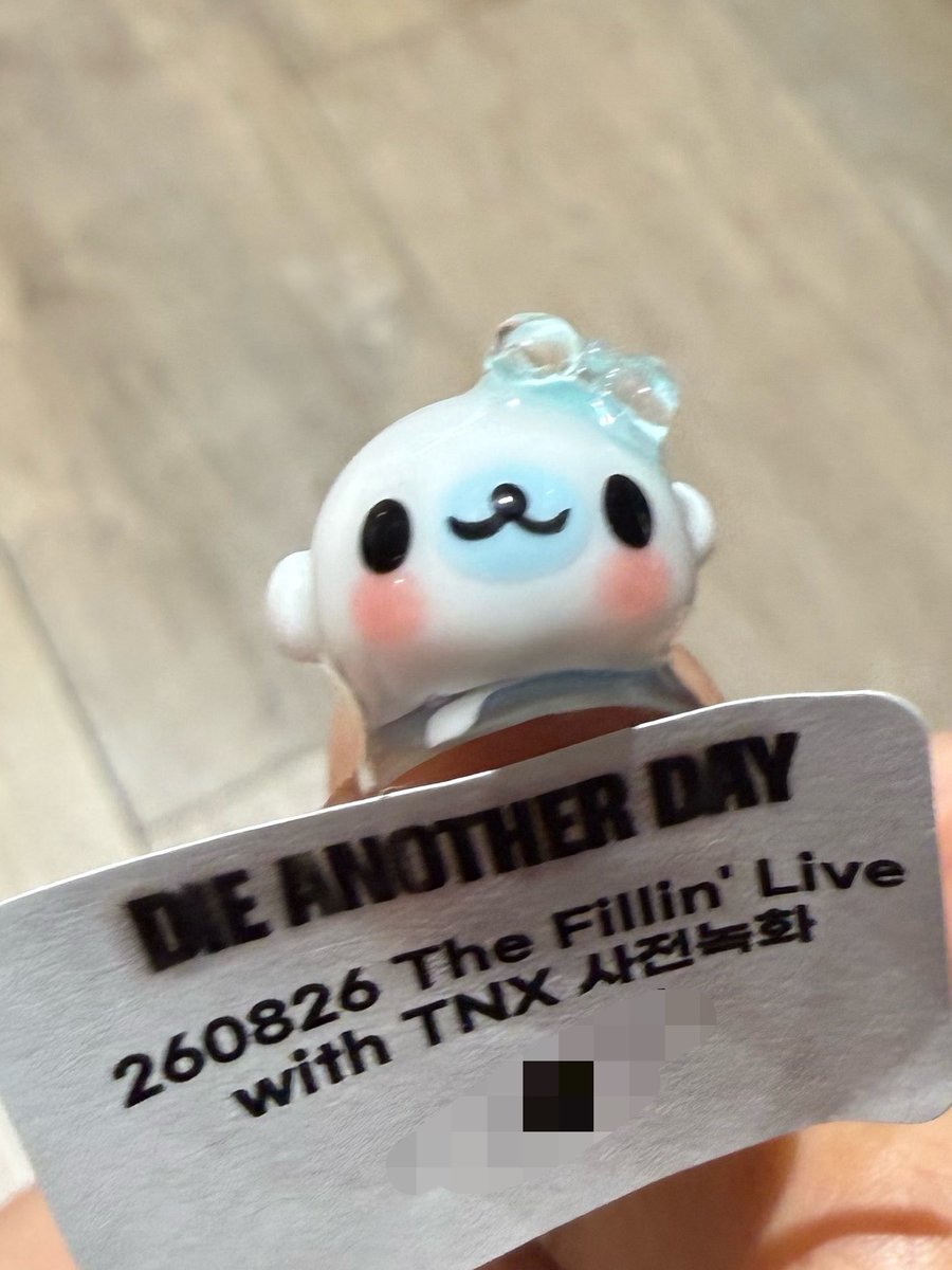 1119ping's tweet photo. 오랜만에 따봉즈 모였습니다. 
티엔엑스 짜라매요 👍💗🐒🧑‍🩰💖 https://t.co/Q6besPPZ6r