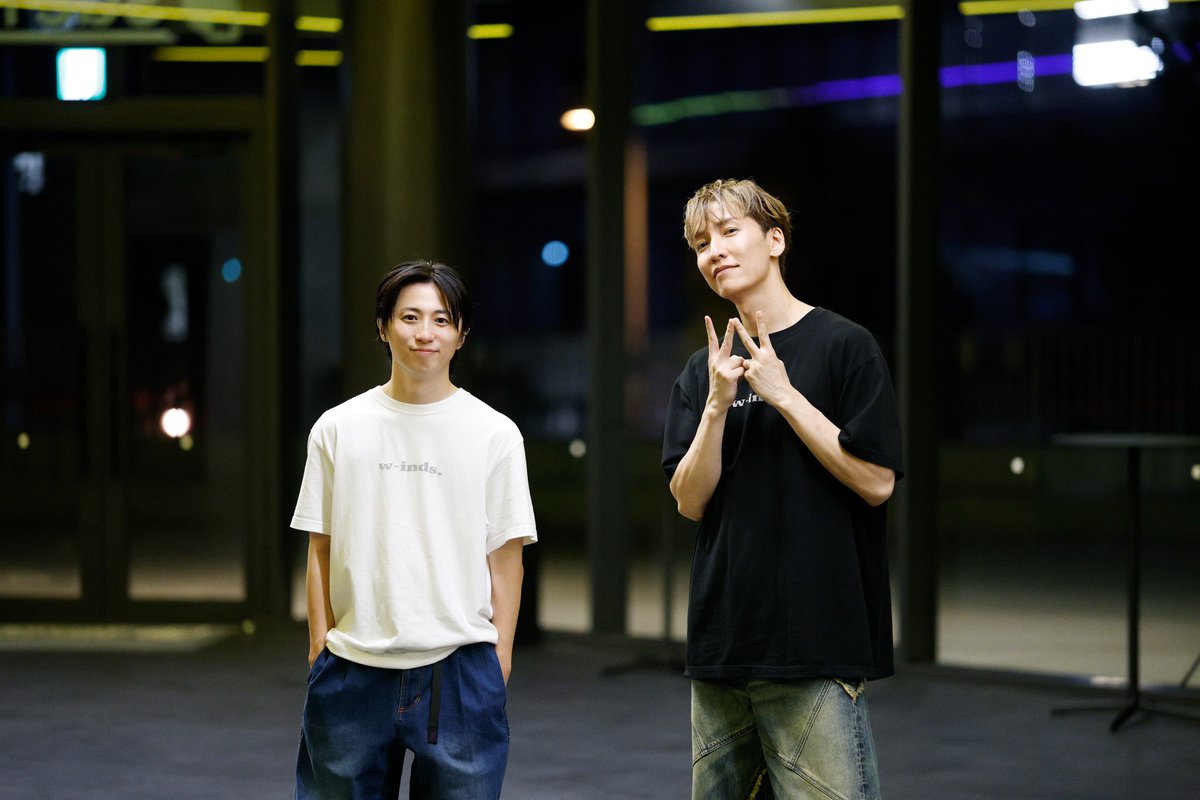 winds_tv's tweet photo. 本日の東京・SGC HALL ARIAKE公演をもちまして、「#w_inds25th_GOLDENSINGLES」国内公演の全日程が終了いたしました！

25周年という節目の年に、皆様とともにツアーを駆け抜けることができたことを心より嬉しく思います！

各会場へご来場いただいた皆様、本当にありがとうございました！

#w_inds https://t.co/MZG226jZZf