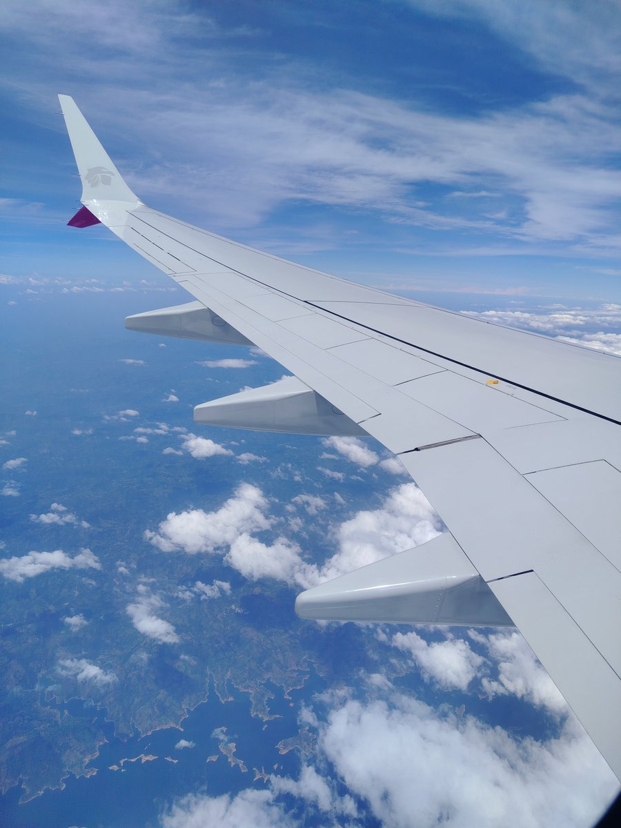 AANSACE's tweet photo. Que mejor manera de viajar así, con este clima, sin turbulencia.
✨✨👌 https://t.co/s20CPkRA4v