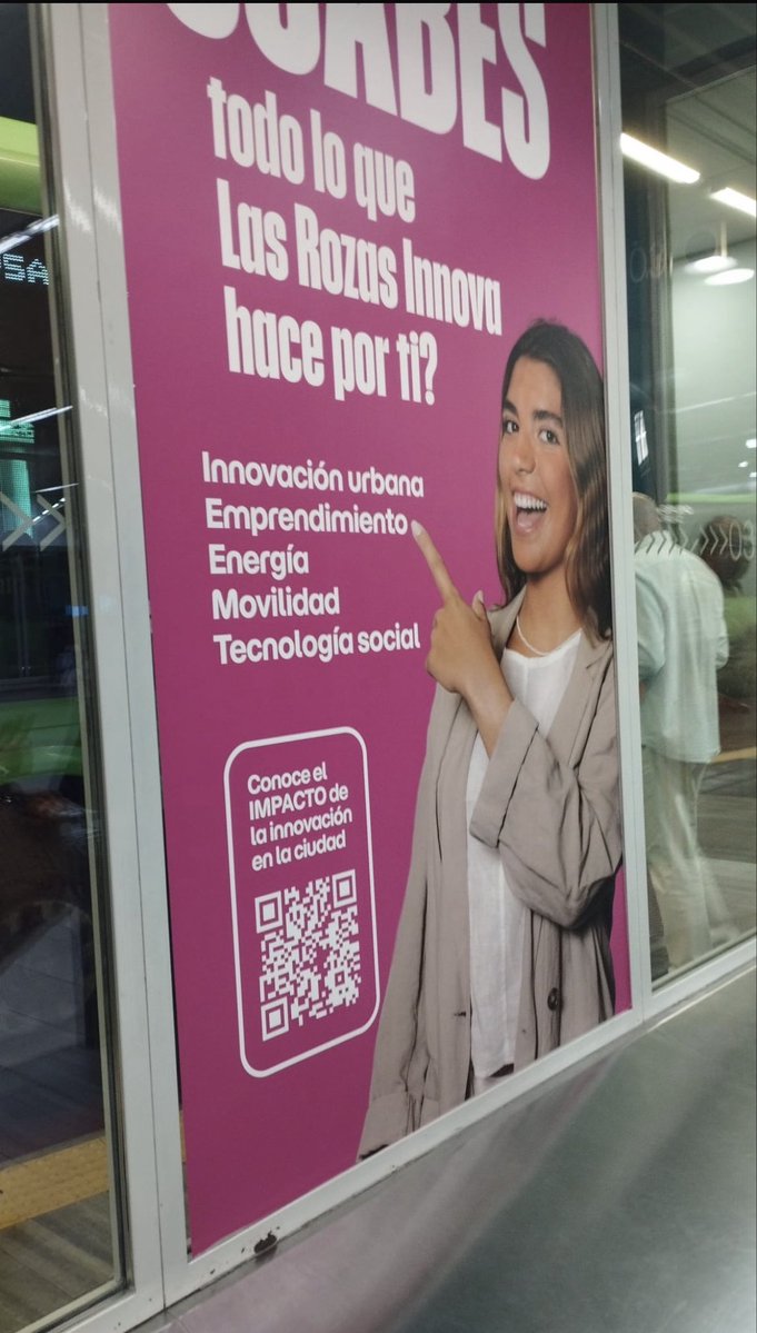 SrSpinola's tweet photo. #LasRozas

Innova es una Empresa del PP con 20 empleados y 8 consejeros que pierde anualmente 2,8 millones de euros 

La “salvan” ingresando en cada presupuesto ese dinero y seguir gastando nuestro dinero en campañas absurdas de publicidad

Vergonzoso🎪

Hoy Carteles en Moncloa!! https://t.co/kHXAnQE7bP