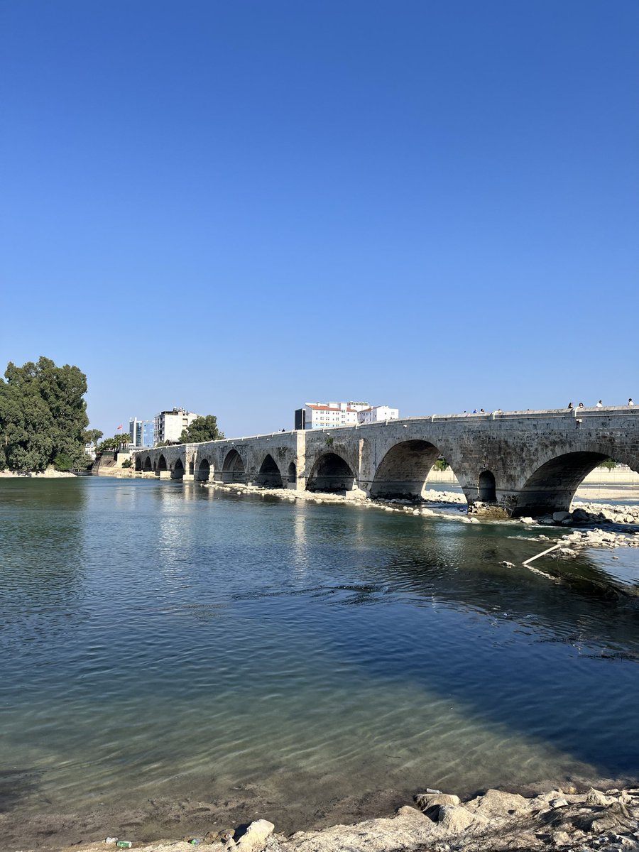 tskolik6181's tweet photo. #adana #seyhan #taşköprü https://t.co/nyE1O6GSp9
