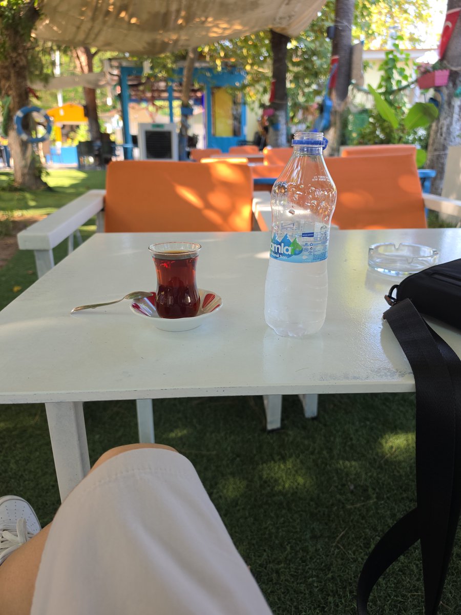 Ozann_07's tweet photo. Kemer'de varmı tanışmak isteyen çiftler,kadınlar? https://t.co/NDr7xJWjwS