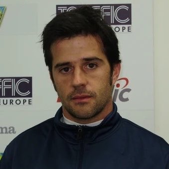 mrjoaosoares's tweet photo. #NewProfilePic
Oh crlh mudámos de treinador e eu continuava com o merdas do Mourinho?! 
Bem-vindo Marco Silva! https://t.co/S43fwBETnz