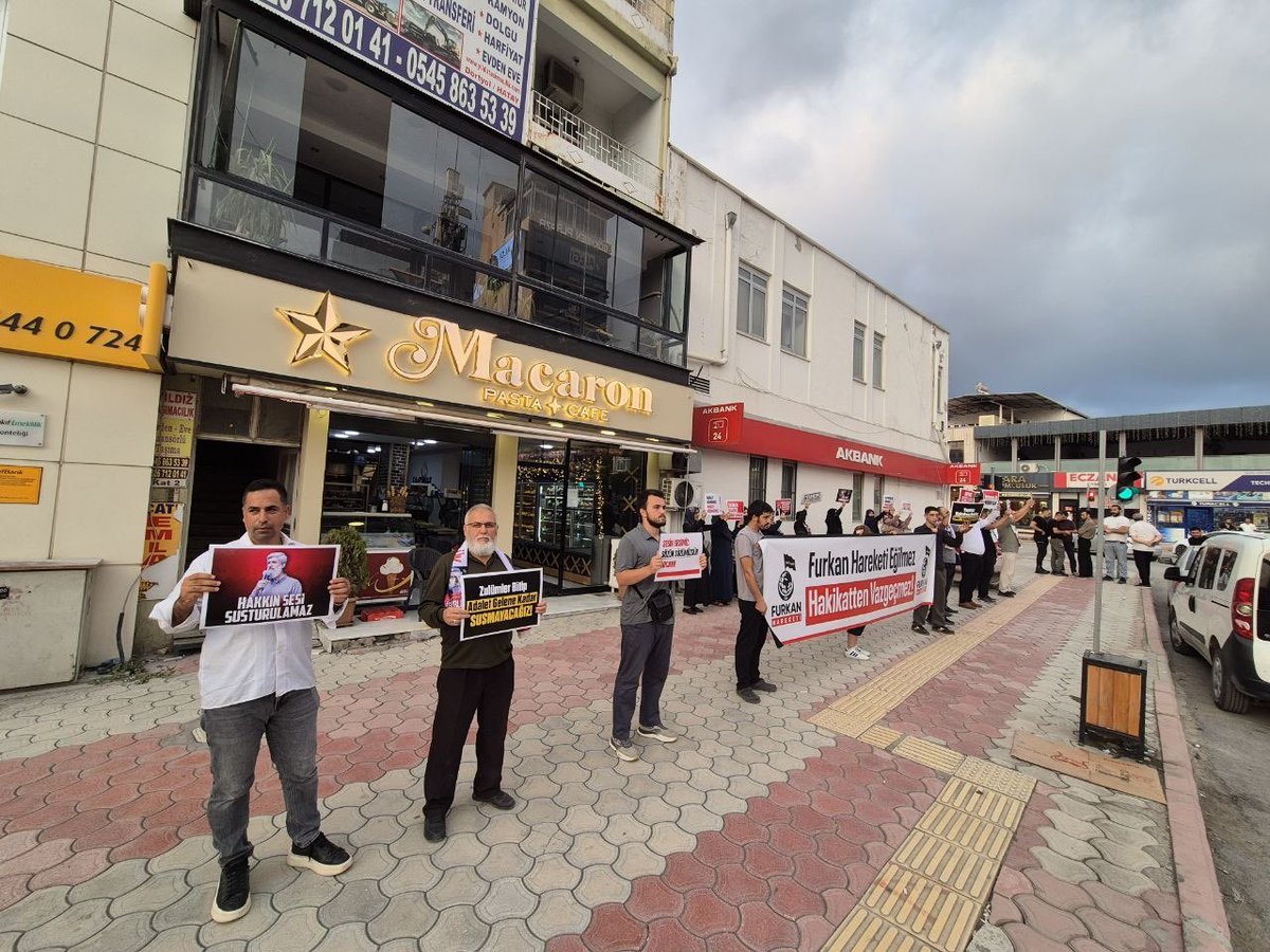 fhengellenemez's tweet photo. TALİMAT BİTSİN, ADALET GELSİN! 

Furkan Hareketi mensupları haksızca tutuklanan Alparslan Kuytul Hocaefendi, Semra Kuytul Hocahanım ve Furkan Hareketi mensubu kardeşlerimiz için adalet bekleyişi ve özgürlük yürüyüşü gerçekleştirdi.

📍Hatay/Dörtyol
📍Denizli

Özgürlükİçin Meydandayız 
HocamıSerbest Bırakın 
FurkanHareketi Tertemizdir