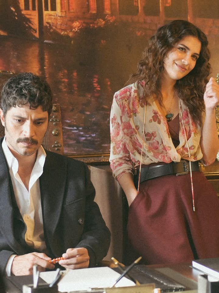 ImaneMess23's tweet photo. انهيااااااار 😭❤️‍🔥😭❤️‍🔥😭#birandamlayilmaz 
#ilhanşen https://t.co/tALVyp35Rz